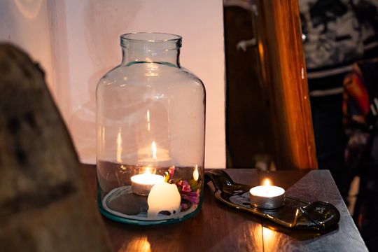 Wernisaż wystawy Michała Budzisza pt. " Trzy po trzy..." w Galerii pod Aniołem (zdjęcia)