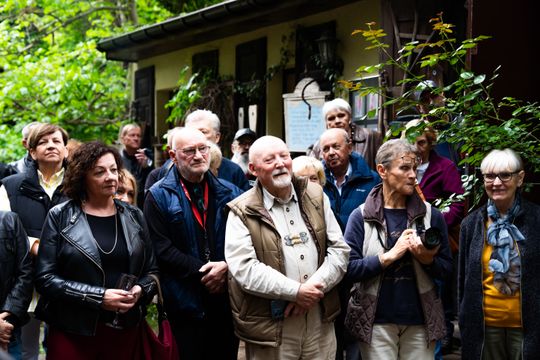 Wernisaż wystawy Michała Budzisza pt. " Trzy po trzy..." w Galerii pod Aniołem (zdjęcia)