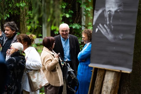 Wernisaż wystawy Michała Budzisza pt. " Trzy po trzy..." w Galerii pod Aniołem (zdjęcia)