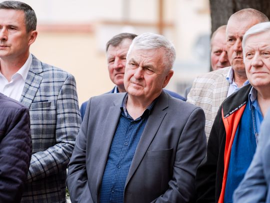 "Autobusy dla mazowieckich szkół"  - Nowe Miasto Nad Pilicą (zdjęcia)