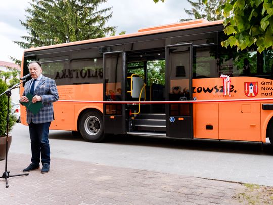 "Autobusy dla mazowieckich szkół"  - Nowe Miasto Nad Pilicą (zdjęcia)