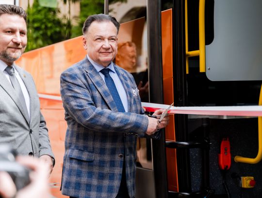 "Autobusy dla mazowieckich szkół"  - Nowe Miasto Nad Pilicą (zdjęcia)