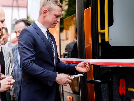 "Autobusy dla mazowieckich szkół"  - Nowe Miasto Nad Pilicą (zdjęcia)