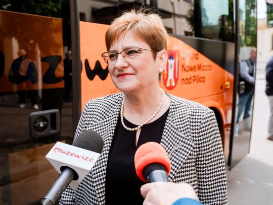 "Autobusy dla mazowieckich szkół"  - Nowe Miasto Nad Pilicą (zdjęcia)