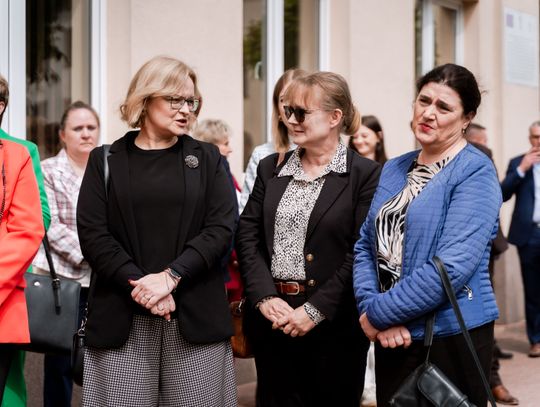 "Autobusy dla mazowieckich szkół"  - Nowe Miasto Nad Pilicą (zdjęcia)