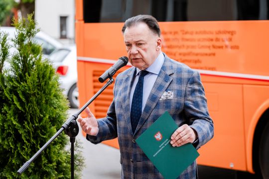 "Autobusy dla mazowieckich szkół" - Nowe Miasto Nad Pilicą (zdjęcia) "Autobusy dla mazowieckich szkół" - Nowe Miasto Nad Pilicą (zdjęcia)