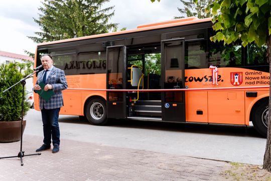 "Autobusy dla mazowieckich szkół"  - Nowe Miasto Nad Pilicą (zdjęcia)
