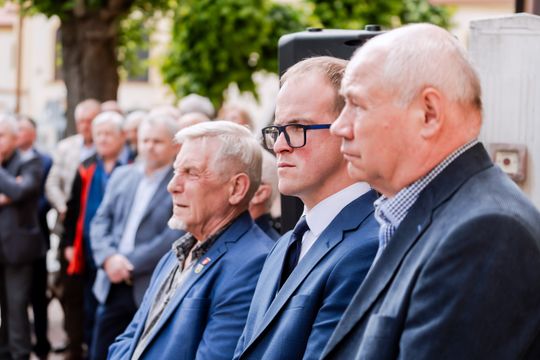 "Autobusy dla mazowieckich szkół" - Nowe Miasto Nad Pilicą (zdjęcia) "Autobusy dla mazowieckich szkół" - Nowe Miasto Nad Pilicą (zdjęcia)