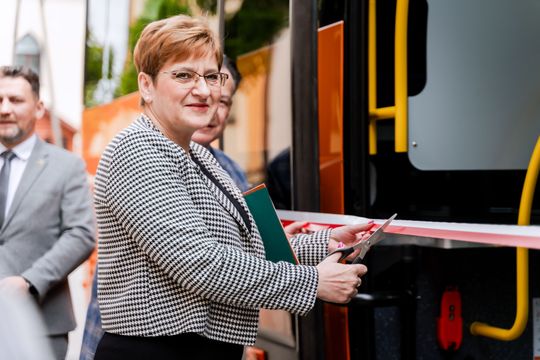 "Autobusy dla mazowieckich szkół"  - Nowe Miasto Nad Pilicą (zdjęcia)