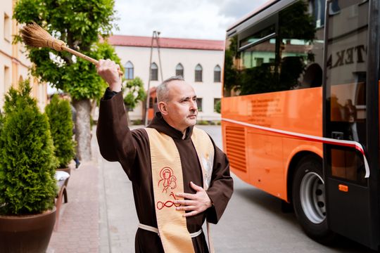 "Autobusy dla mazowieckich szkół"  - Nowe Miasto Nad Pilicą (zdjęcia)