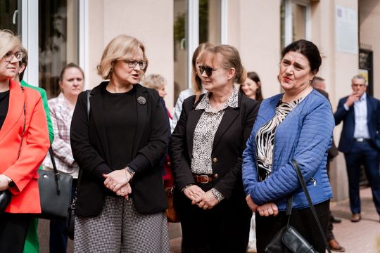 "Autobusy dla mazowieckich szkół"  - Nowe Miasto Nad Pilicą (zdjęcia)