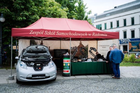 Piknik z okazji Dnia Ochrony Środowiska (zdjęcia) Piknik z okazji Dnia Ochrony Środowiska (zdjęcia)
