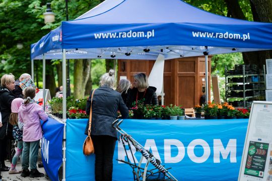 Piknik z okazji Dnia Ochrony Środowiska (zdjęcia) Piknik z okazji Dnia Ochrony Środowiska (zdjęcia)