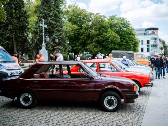 Radomskie Klasyki na deptaku (zdjęcia)