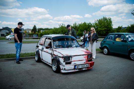 Maluchowisko - zlot miłośników Fiata 126p (zdjęcia) Maluchowisko - zlot miłośników Fiata 126p (zdjęcia)