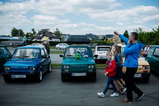 Maluchowisko - zlot miłośników Fiata 126p (zdjęcia) Maluchowisko - zlot miłośników Fiata 126p (zdjęcia)