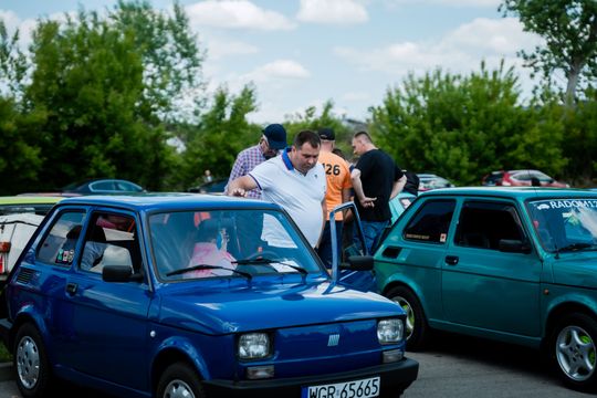 Maluchowisko - zlot miłośników Fiata 126p (zdjęcia) Maluchowisko - zlot miłośników Fiata 126p (zdjęcia)