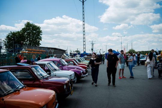 Maluchowisko - zlot miłośników Fiata 126p (zdjęcia) Maluchowisko - zlot miłośników Fiata 126p (zdjęcia)