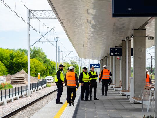 Dzień zdjęciowy na budowie przystanku kolejowego Radom Wschodni (zdjęcia)