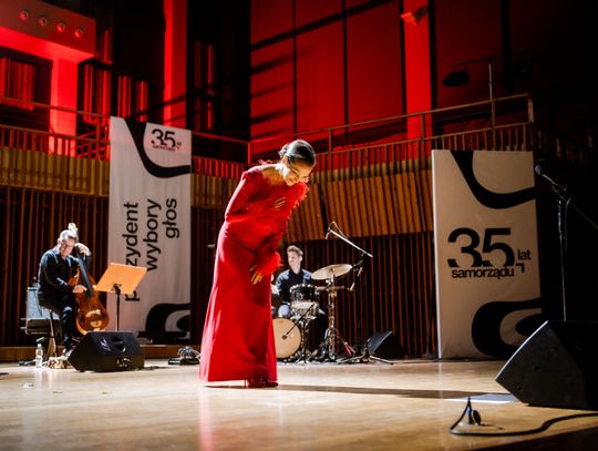 Uroczysta gala z okazji 35-lecia samorządu (zdjęcia)