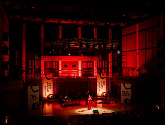 Uroczysta gala z okazji 35-lecia samorządu (zdjęcia)