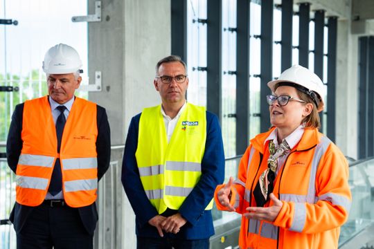 Dzień zdjęciowy na budowie przystanku kolejowego Radom Wschodni (zdjęcia)