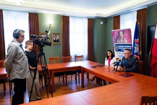 Podpisanie porozumienia o współpracy pomiędzy AHNS w Radomiu z Aresztem Śledczym (zdjęcia)