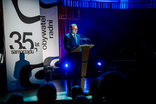 Uroczysta gala z okazji 35-lecia samorządu (zdjęcia)