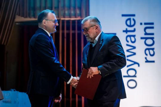 Uroczysta gala z okazji 35-lecia samorządu (zdjęcia) Uroczysta gala z okazji 35-lecia samorządu (zdjęcia)