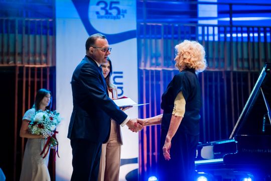 Uroczysta gala z okazji 35-lecia samorządu (zdjęcia) Uroczysta gala z okazji 35-lecia samorządu (zdjęcia)