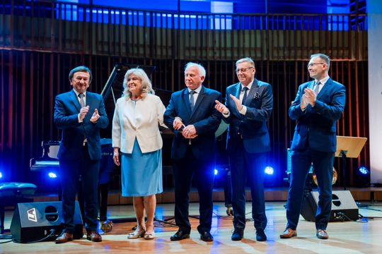 Uroczysta gala z okazji 35-lecia samorządu (zdjęcia)