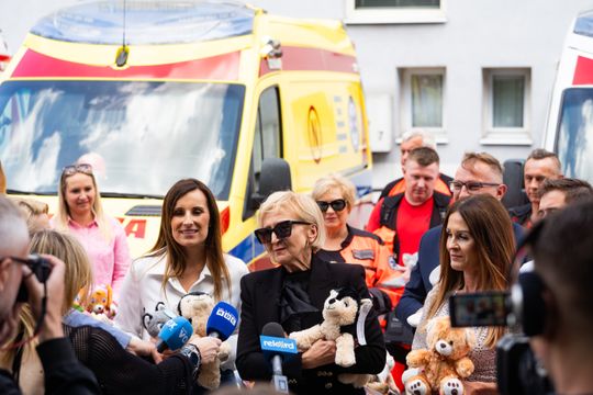 Briefing prasowy dot. przekazania maskotek dla najmłodszych pacjentów pogotowia (zdjęcia)