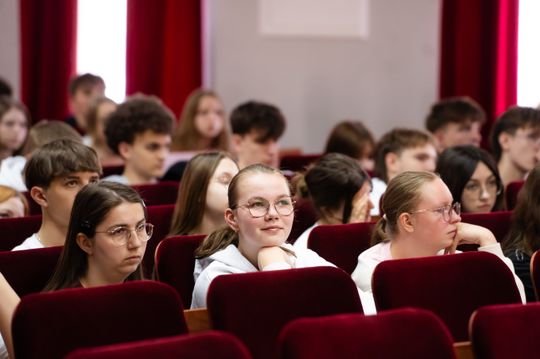 Finał trzeciej edycji konkursu "Test Your English" (zdjęcia) Finał trzeciej edycji konkursu "Test Your English" (zdjęcia)