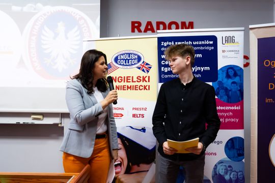 Finał trzeciej edycji konkursu "Test Your English" (zdjęcia) Finał trzeciej edycji konkursu "Test Your English" (zdjęcia)