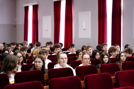 Finał trzeciej edycji konkursu "Test Your English" (zdjęcia) Finał trzeciej edycji konkursu "Test Your English" (zdjęcia)