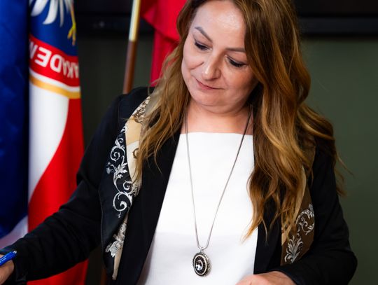 Podpisanie umowy pomiędzy AHNS a Zespołem Szkół Ekonomicznych w Radomiu (zdjęcia)