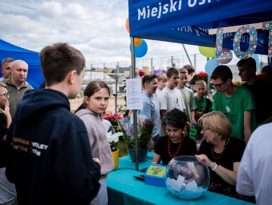 Festyn środowiskowy "Kolorowo na Ludowo" w PSP nr 6 (zdjęcia)