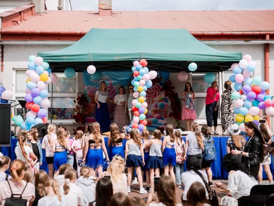 Festyn z okazji Dnia Dziecka w PSP nr 4(zdjęcia)