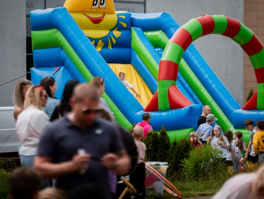 Festyn z okazji Dnia Dziecka w PSP nr 4(zdjęcia)