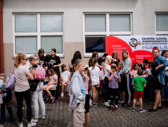 Festyn z okazji Dnia Dziecka w PSP nr 4(zdjęcia)