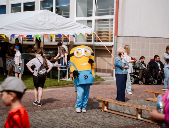 Festyn z okazji Dnia Dziecka w PSP nr 4(zdjęcia)