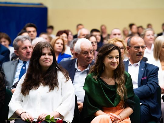 Jubileusz 30-lecia istnienia szkoły PSP nr 21 im. ks. Jana Twardowskiego (zdjęcia)