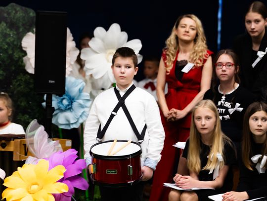 Jubileusz 30-lecia istnienia szkoły PSP nr 21 im. ks. Jana Twardowskiego (zdjęcia)