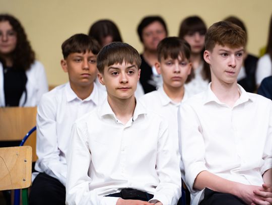 Jubileusz 30-lecia istnienia szkoły PSP nr 21 im. ks. Jana Twardowskiego (zdjęcia)