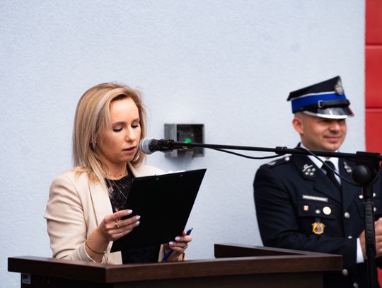 Przekazanie wozu strażackiego dla OSP Jankowice (zdjęcia)