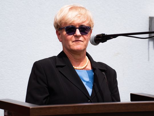 Przekazanie wozu strażackiego dla OSP Jankowice (zdjęcia)