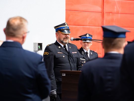 Przekazanie wozu strażackiego dla OSP Jankowice (zdjęcia)