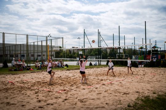 Festyn środowiskowy "Kolorowo na Ludowo" w PSP nr 6 (zdjęcia)