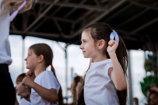 Festyn środowiskowy "Kolorowo na Ludowo" w PSP nr 6 (zdjęcia)