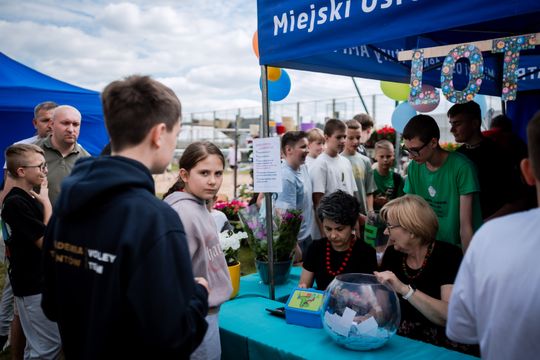 Festyn środowiskowy "Kolorowo na Ludowo" w PSP nr 6 (zdjęcia)